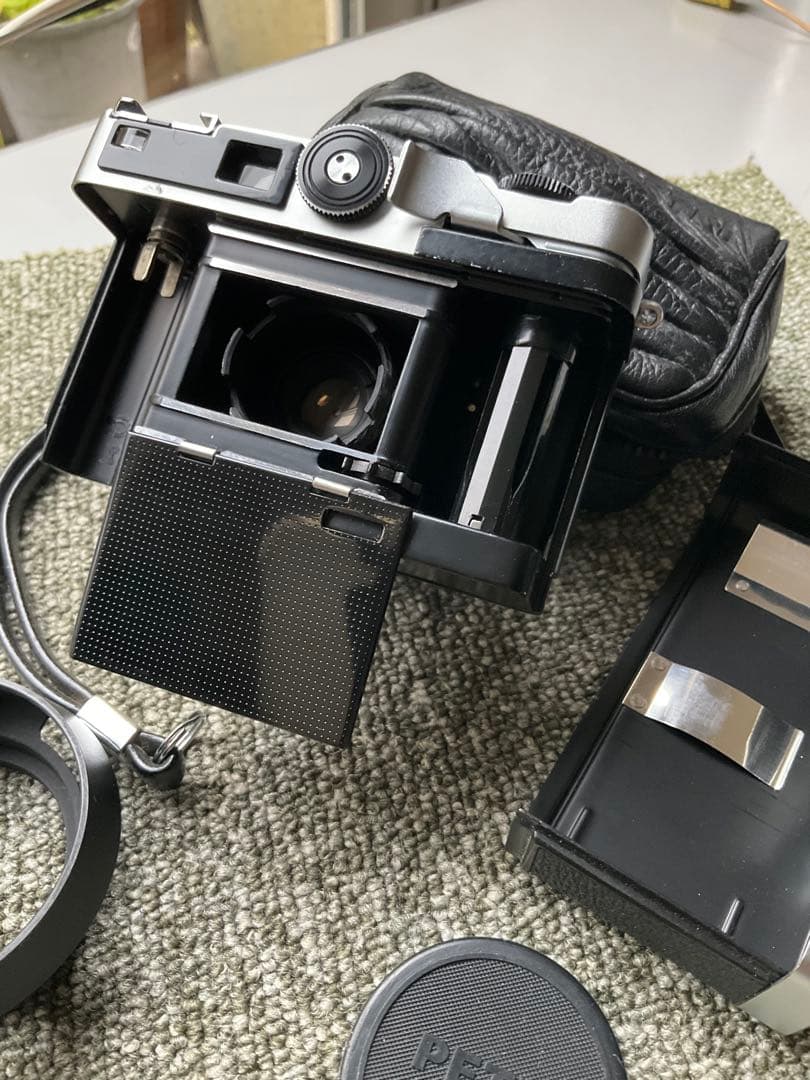 完動機　ペトリPETRI Color 35 フィルムカメラ