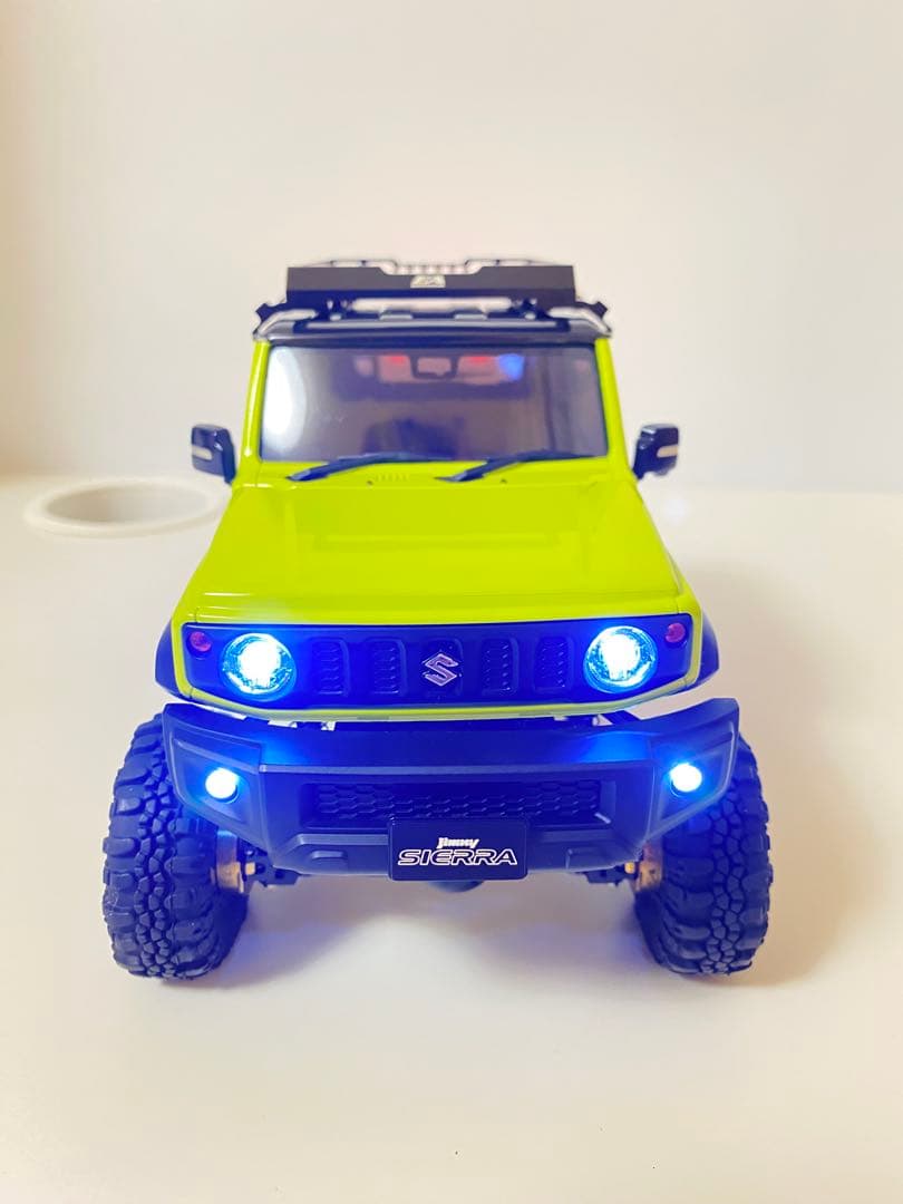 ミニッツ4x4 Suzuki Jimny Sierra ラジコンカー LED付き