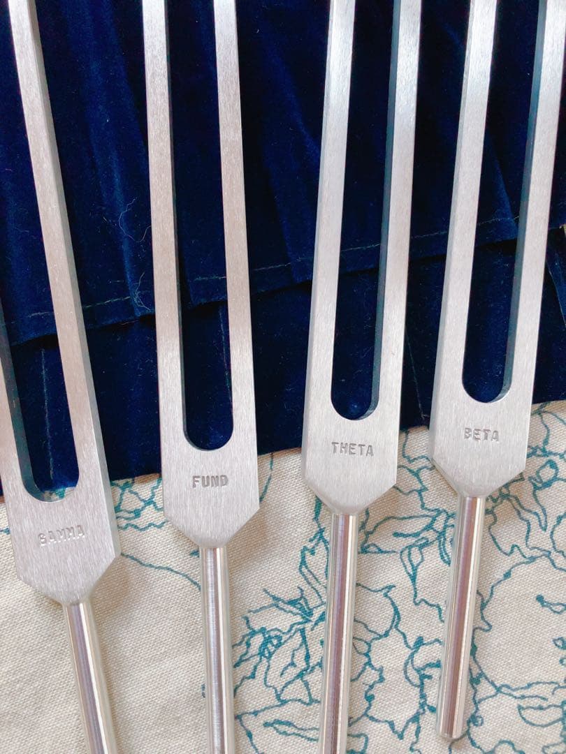 脳波チューナー（ヒーリング音叉）6本セット ハイグレード　Made in USA