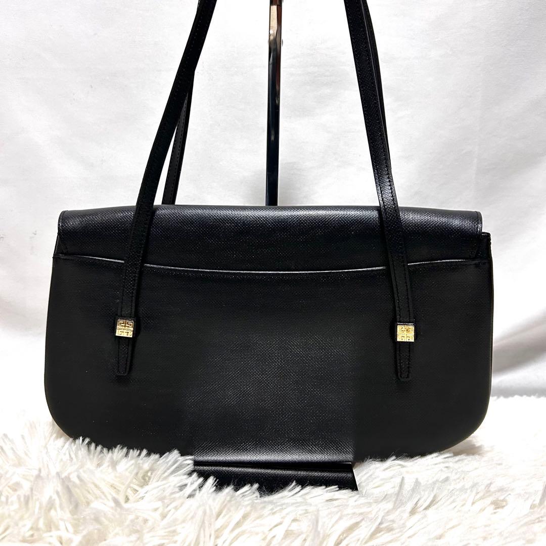 美品　GIVENCHY レザー　ハンドバッグ　4Gロゴ　肩がけ　フォーマル　黒