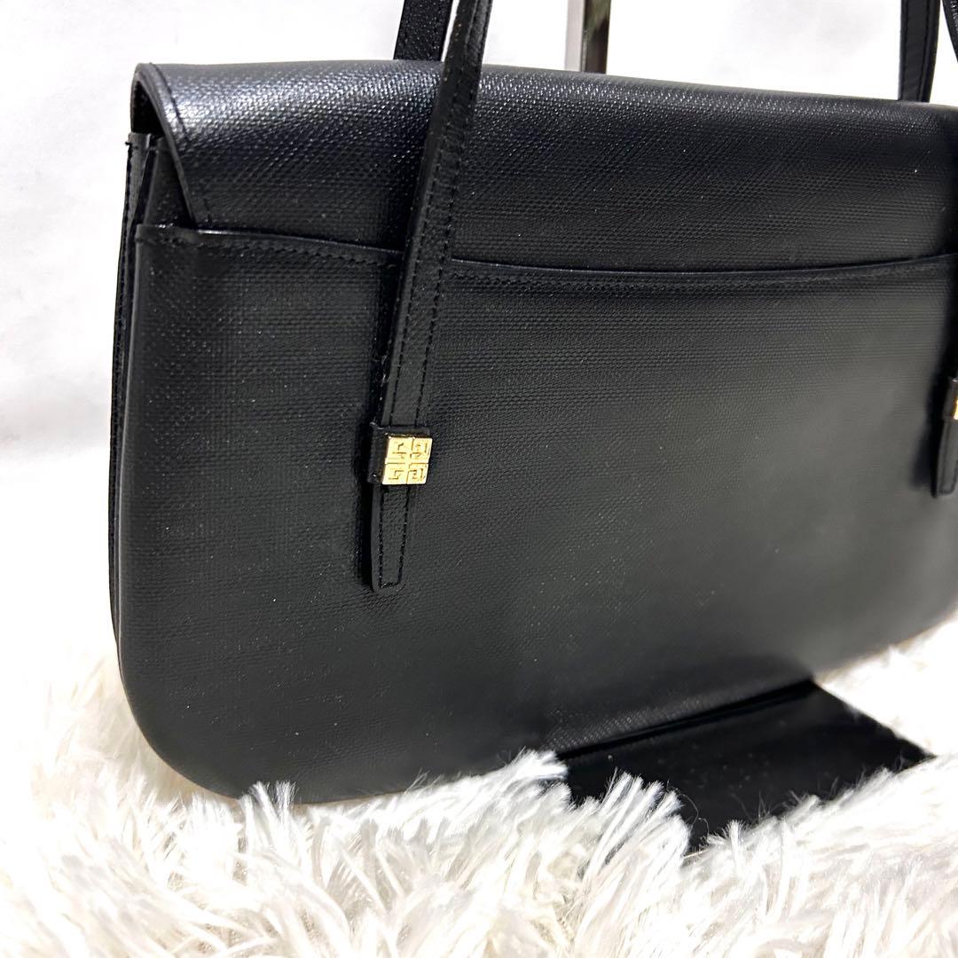 美品　GIVENCHY レザー　ハンドバッグ　4Gロゴ　肩がけ　フォーマル　黒