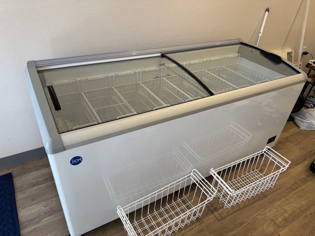 S*R様 冷凍ショーケース JCMCS-405L 冷凍庫 予備カゴ2つ付