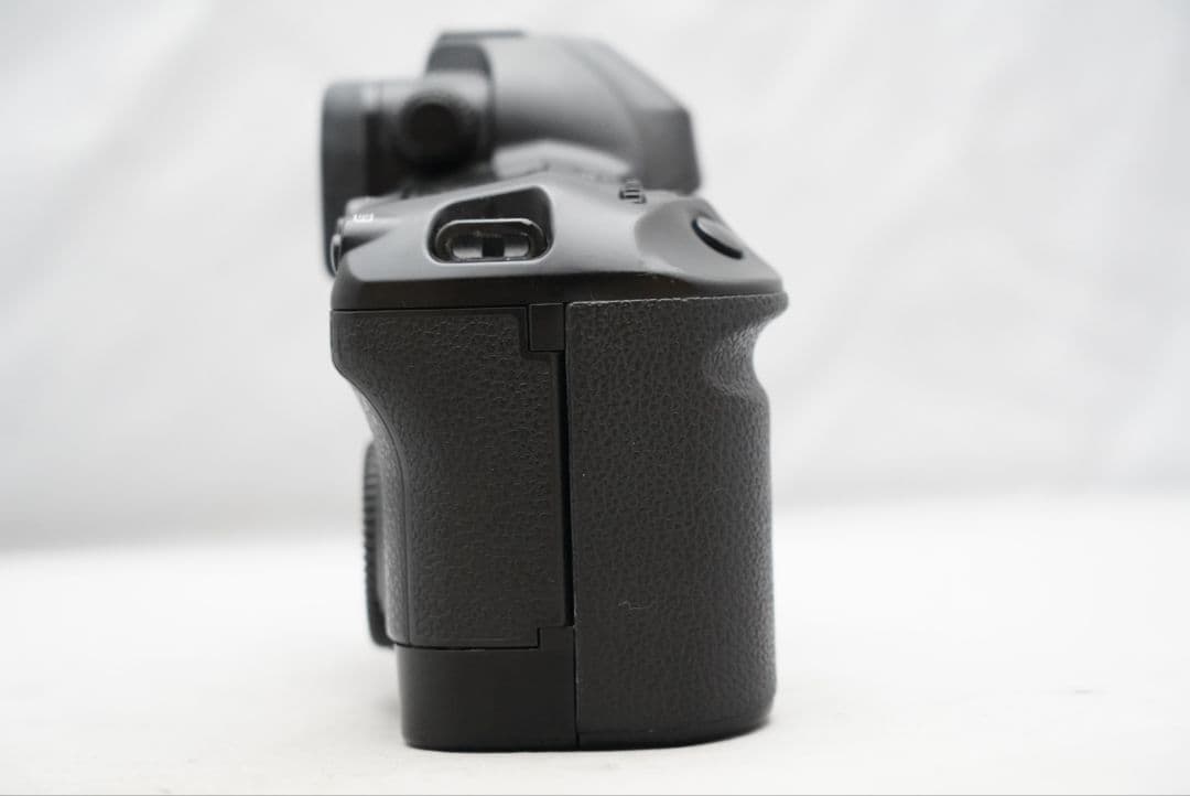 ☆通電OK☆ キャノン イオス ３ アイ コントロール　大人気フィルムカメラ