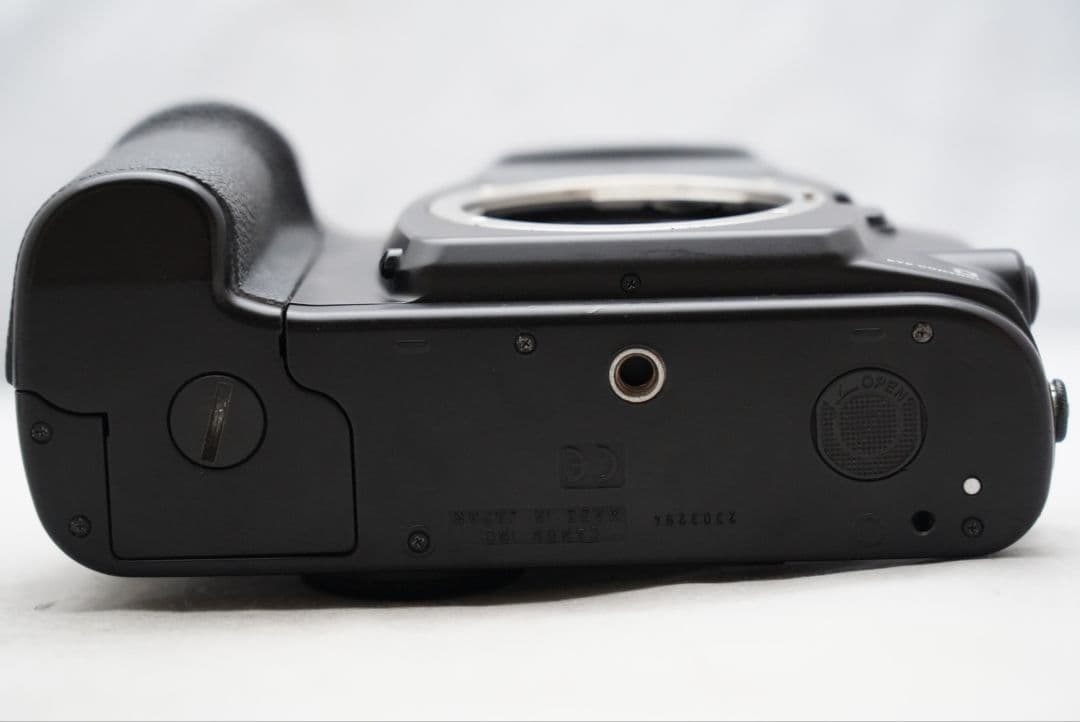 ☆通電OK☆ キャノン イオス ３ アイ コントロール　大人気フィルムカメラ