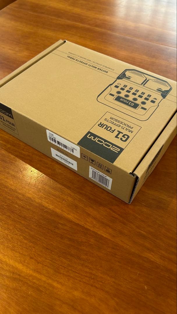 【ほぼ新品】ZOOM G1 FOUR マルチエフェクター