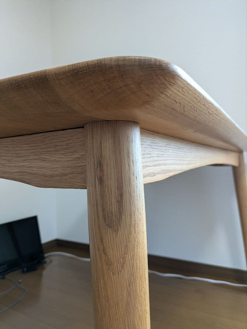 大塚家具　ダイニングテーブル　シネマ