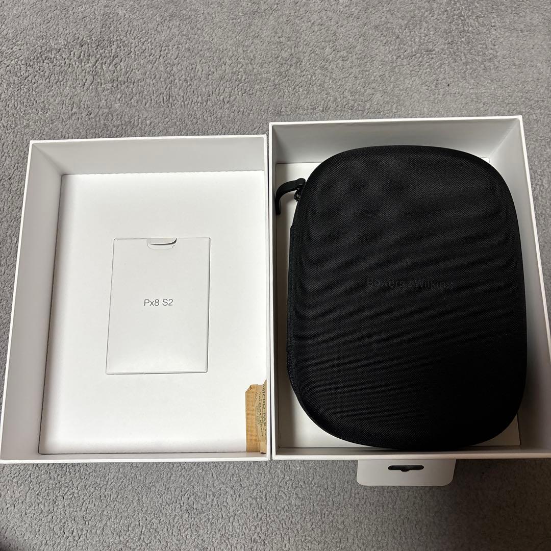 Bowers & Wilkins Px8 S2 ワイヤレスヘッドフォン