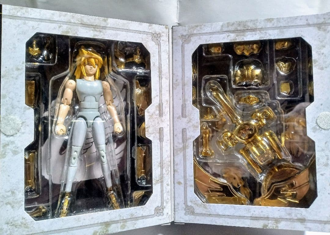 新品 限定 聖闘士聖衣神話 POWER OF GOLD 新生青銅聖衣 スタンド