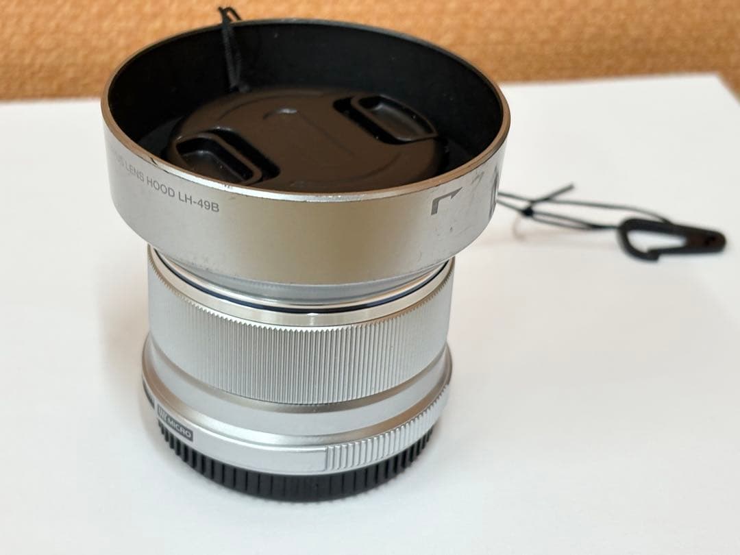 オリンパス M.ZUIKO DIGITAL 25mm F1.8 単焦点レンズ