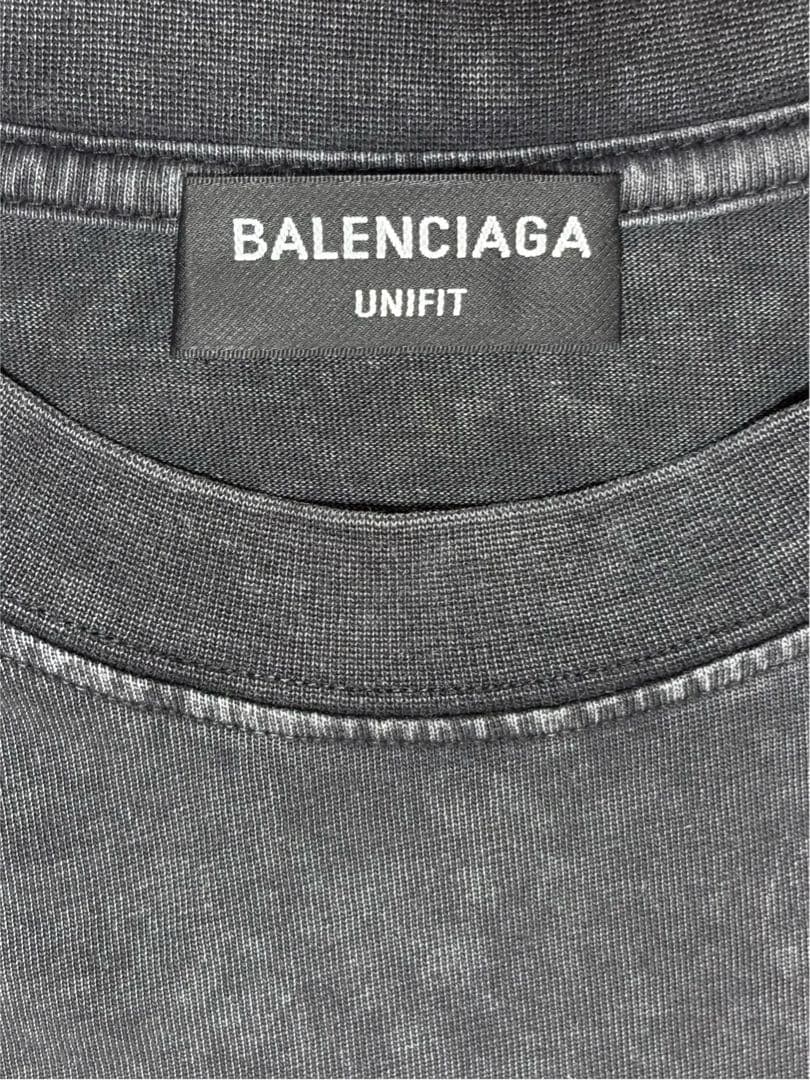 Balenciaga Tシャツ