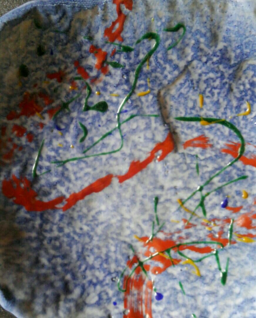 新鋭作家　つぐら康之作　赤絵　彩色　高付き皿　師　鯉江良二