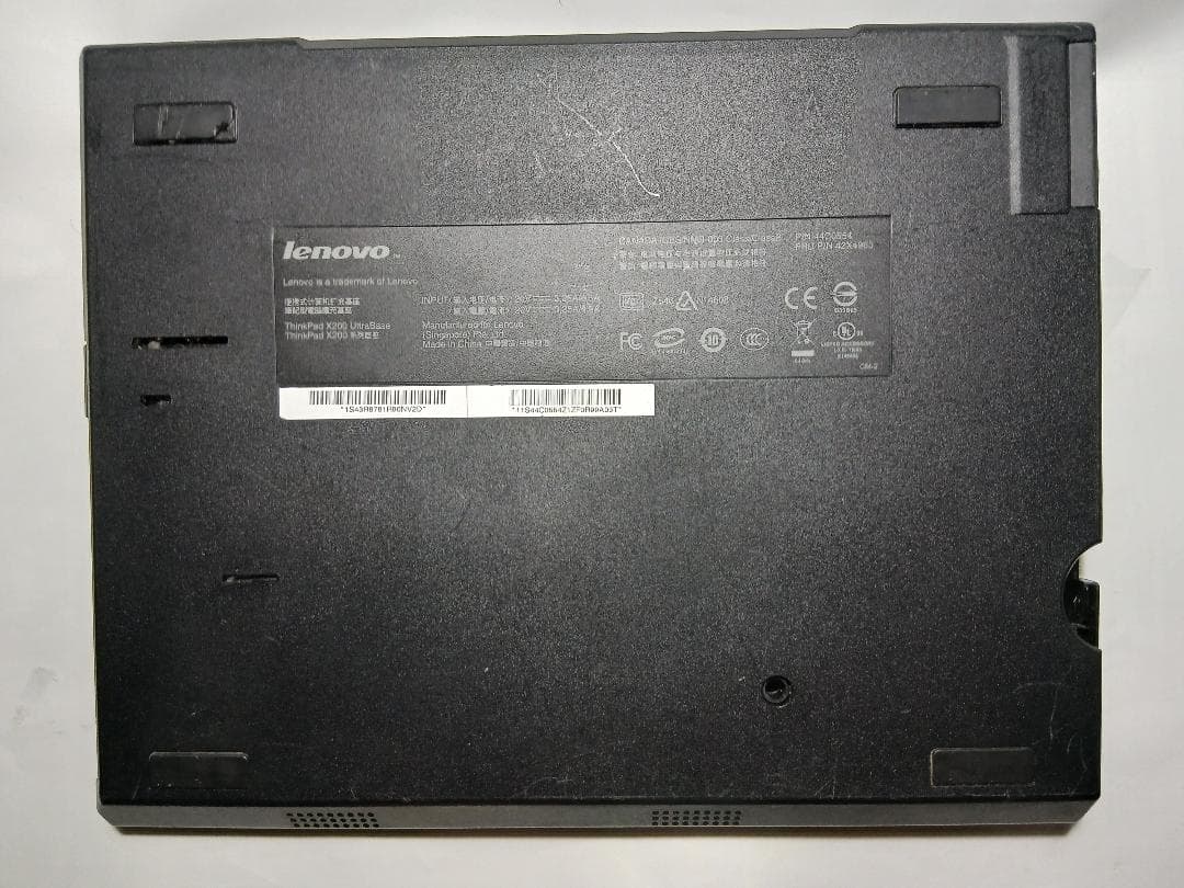 良品thinkpadX201 i5 RAM 8GB ウルトラベース