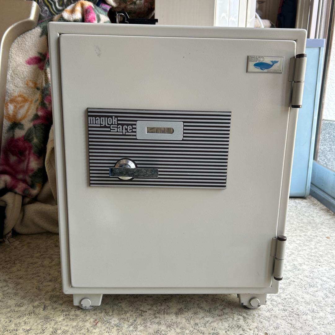 EIKO magjlokSafe 耐火金庫　EM-217N マグネット