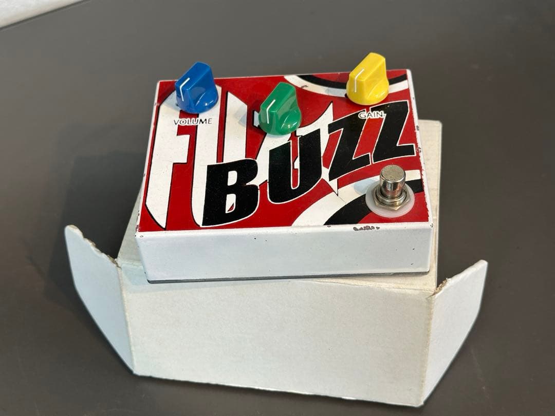 スタジオオーダー品！ファズ　BUZZFUZZ