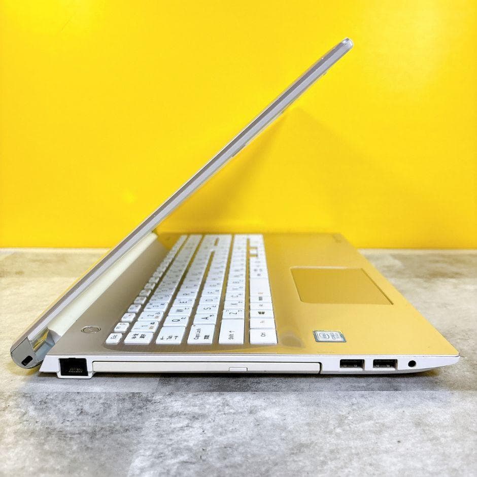 おしゃれゴールド❣快適SSD✨メモリ16GB✨Win11カメラ付 フルHD 薄型