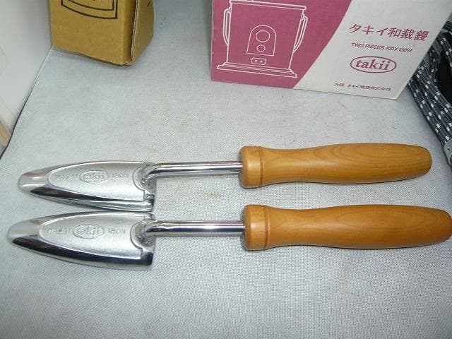 作業未使用　タキイ和裁電化鏝　ランプ付　 和裁コテ　 和裁こて　鏝２本付