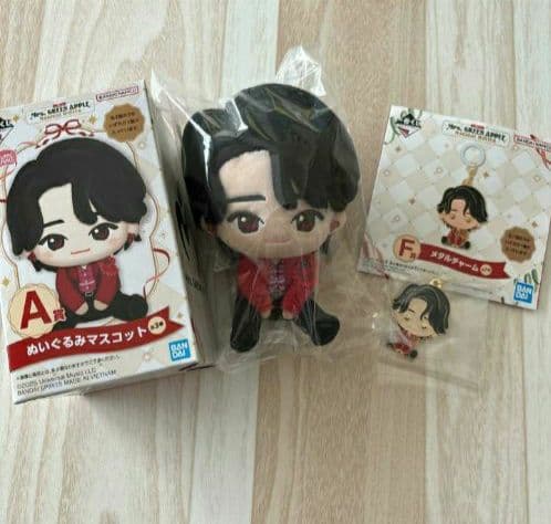 一番くじ　ミセスグリーンアップル　大森元貴　ぬいぐるみ　メタルチャーム