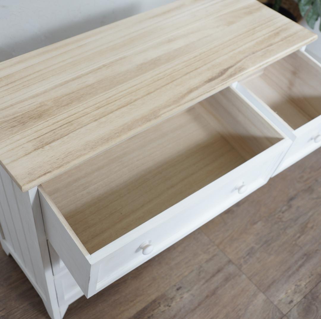 【新品・未使用】　ヨーロピアン調　チェスト　箪笥　幅　79ｃｍ