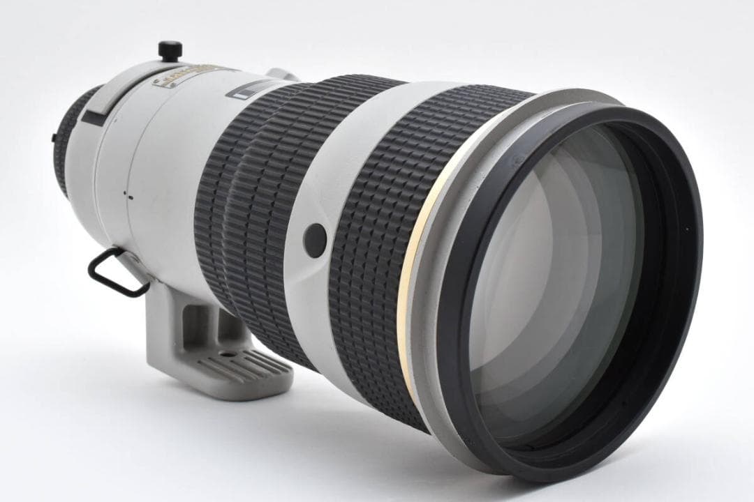 NIKON ED AF-S NIKKOR 300mm F2.8 D ライトグレー