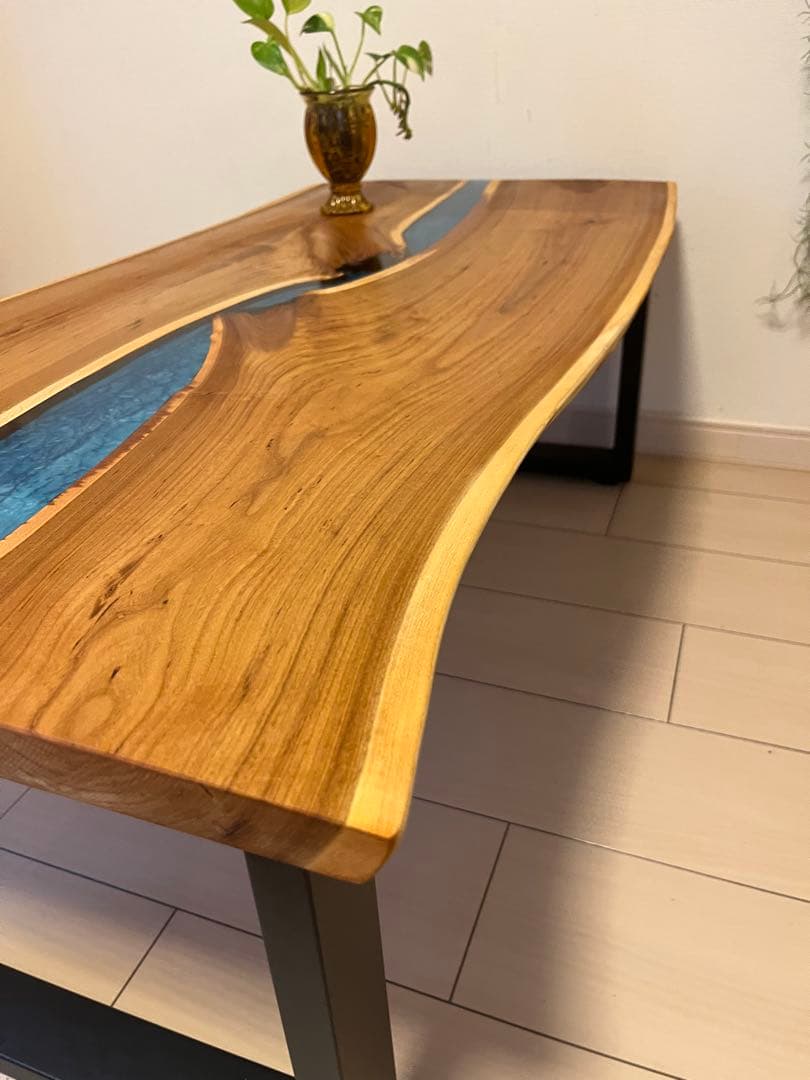 レジンテーブル　リバーテーブル　桜の木　ローテーブル アイアンテーブル