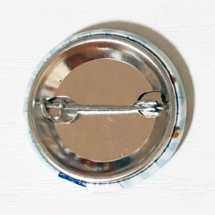 新品★アイナナ★おすわりぬいぐるみ★特典★缶バッジ★3点セット