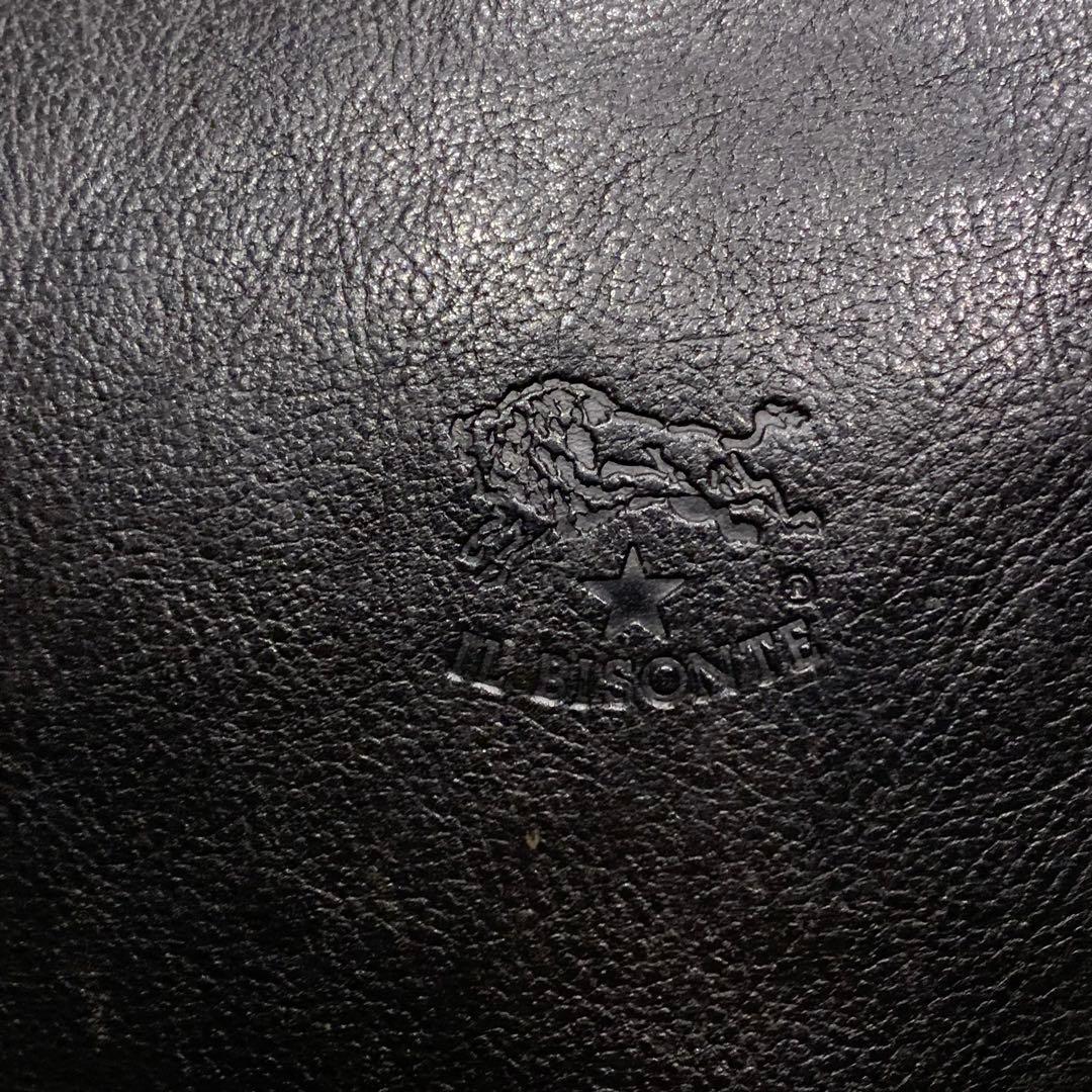 イルビゾンテ ショルダーバッグ フラップ レザー ロゴ型押し ブラック