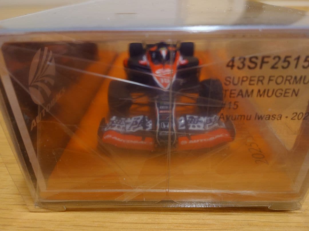 スパーク 1/43 AUTOBACS MUGEN SF23 岩佐 歩夢