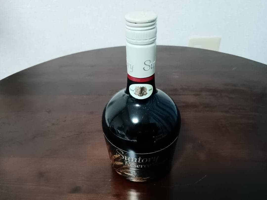 未開栓　特級 サントリーリザーブ 麦穂ラベル　Suntory ウィスキー 70