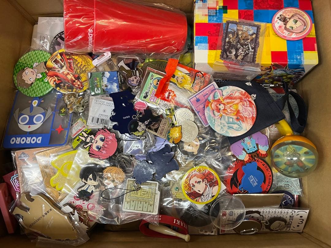 ノンジャンル雑貨　アニメグッズ　300個以上　大量まとめ売り　I