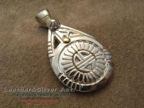 ネックレスサンフェイス　ペンダントトップ（ホピ族）スターリング925 ネックレス