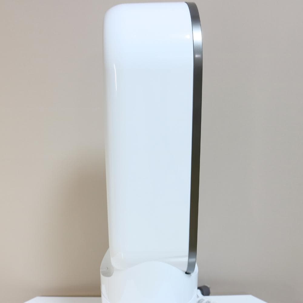 ダイソン Hot&Cool AM09 ホワイト 2023年式 リモコン付属♪