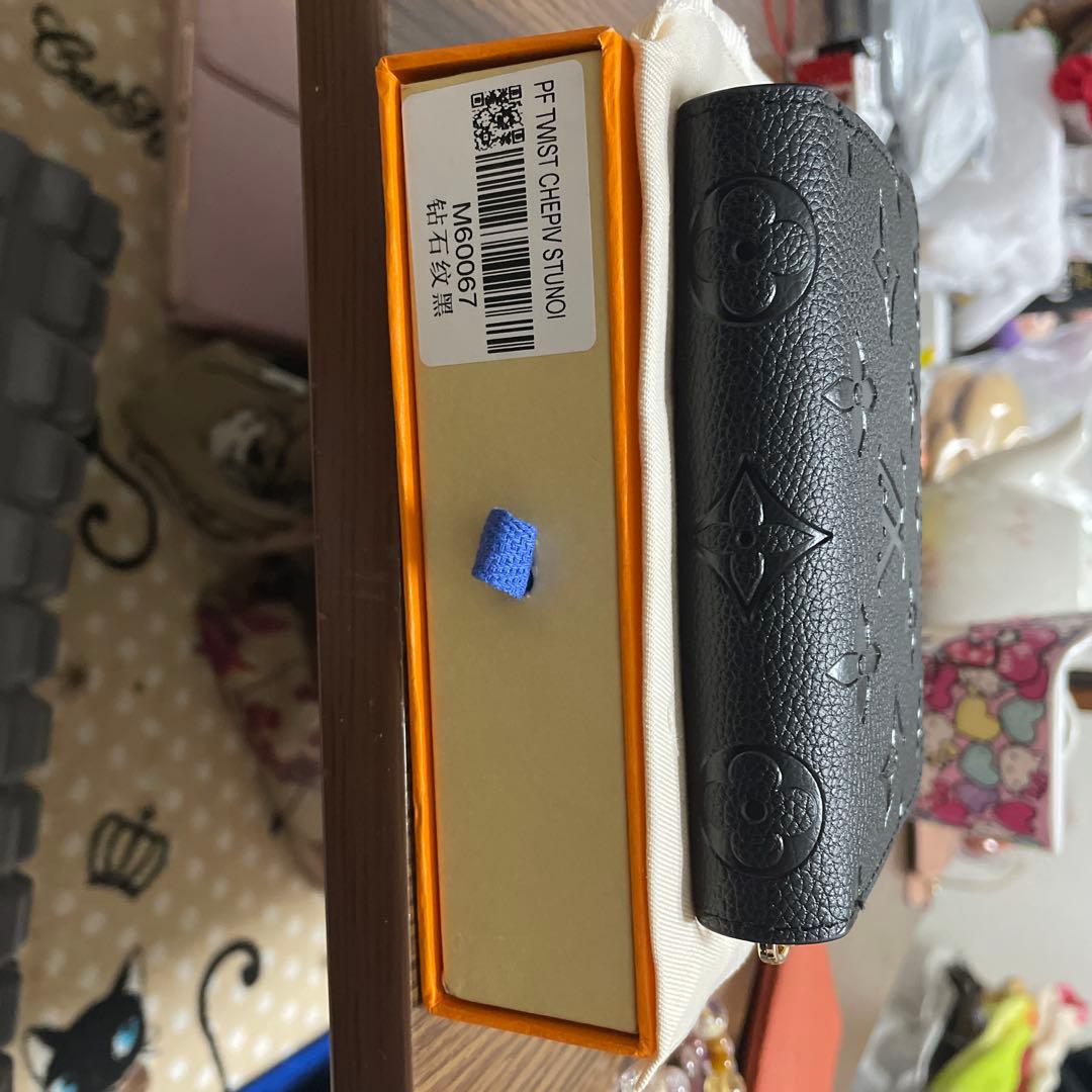 ケース ブラック