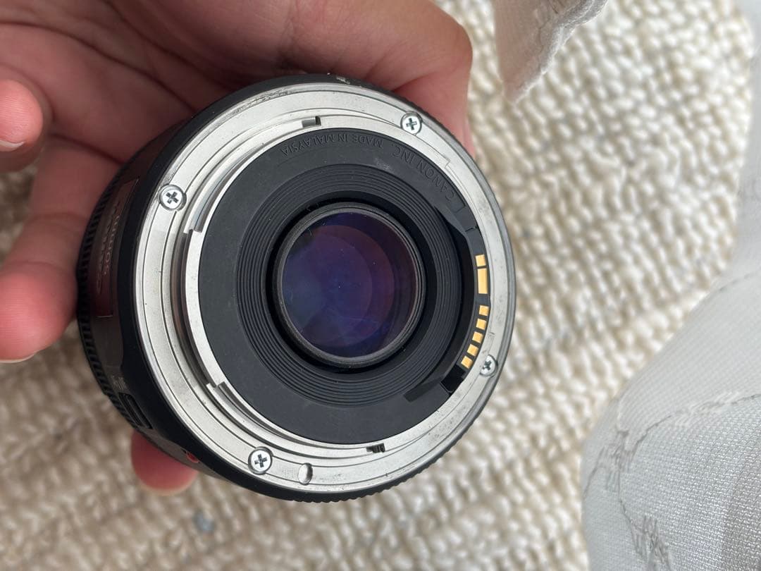 Canon 50mm F1.8 単焦点レンズ