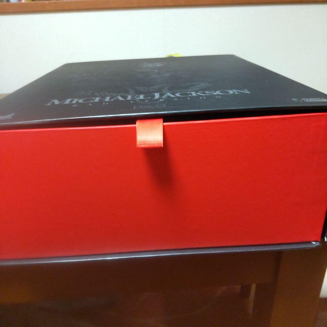 ホットイズ　マイケルジャクソン　バット版6分の1スケールフィギュア