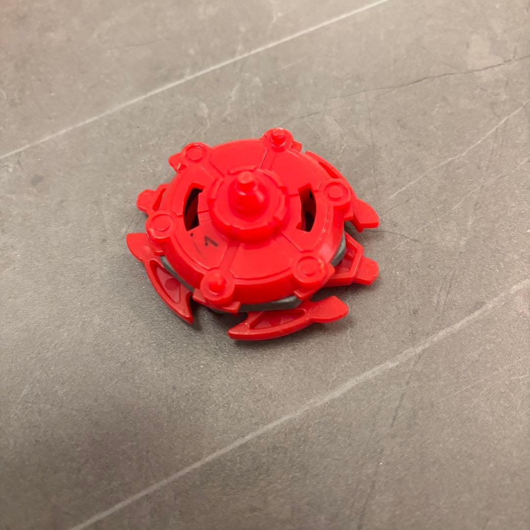 【レア品】ベイブレード フィギュア付き グリフォリオン・サラマリオン