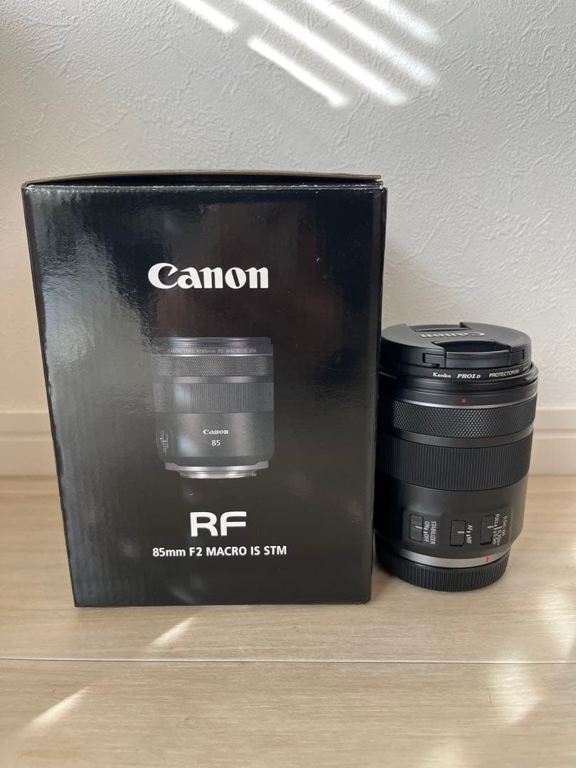 CANON RF85mm F2.0 MACRO IS STM レンズフィルター付