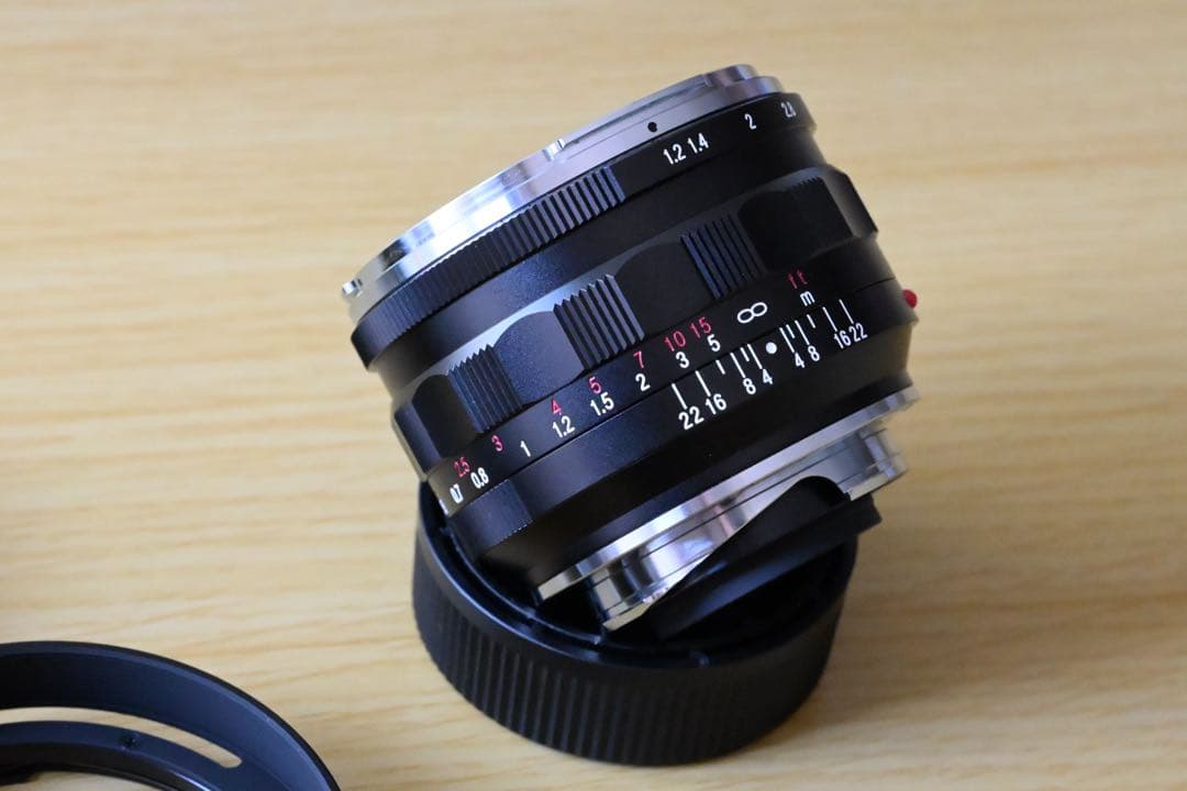 【美品フード付き】Voigtlandar Nokton 40mm f1.2 vm