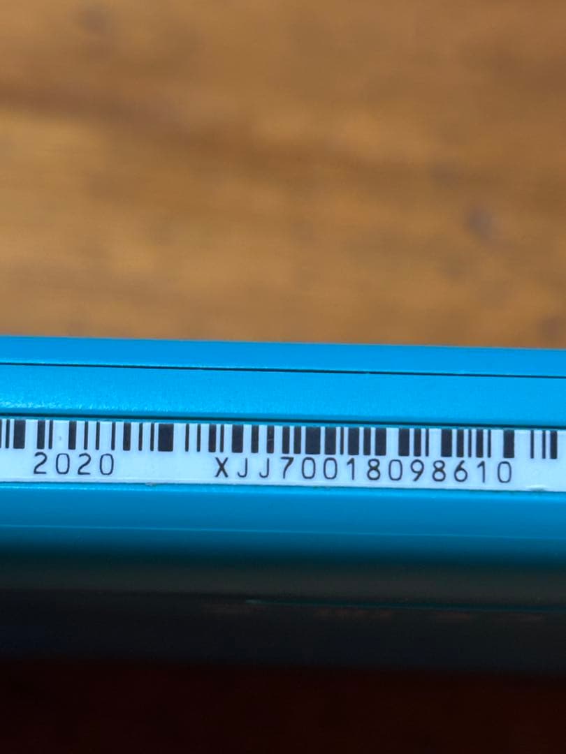 Switchライト　ジャンク　画面に縦線が入ります