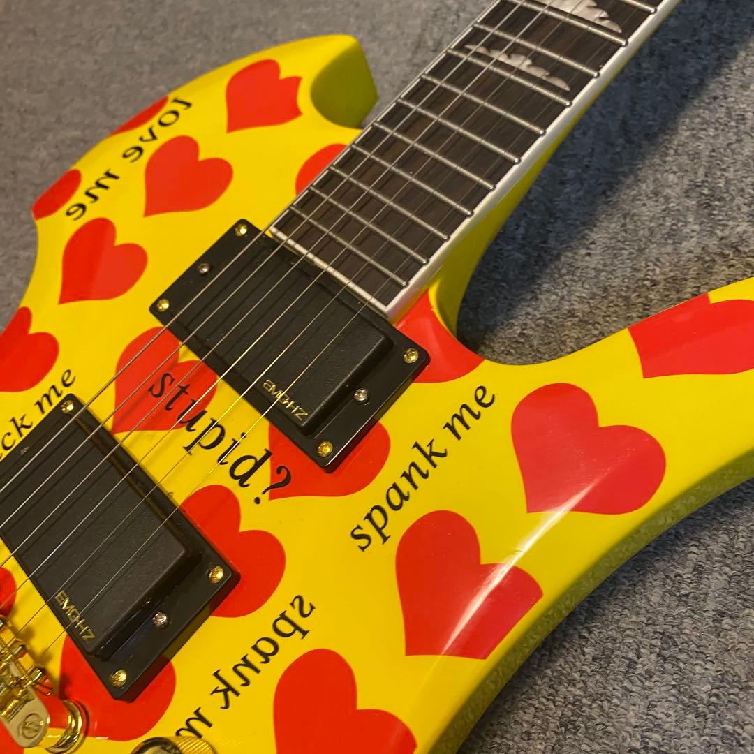 X JAPAN hideシグネチャータイプ コンポーネントギター イエローハート