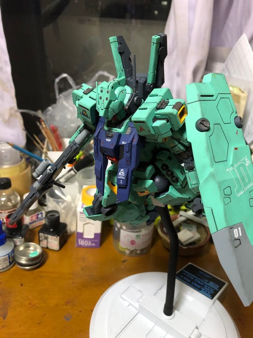 海外製プラモデル　ジェダ　アムロ専用機 アヤタネ