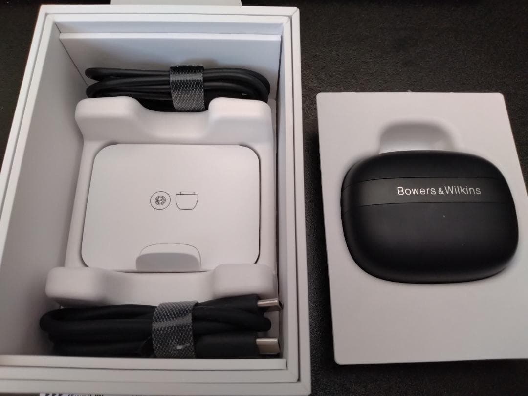 Fiio BT11とBowers & Wilkins b&w Pi8 ブラック