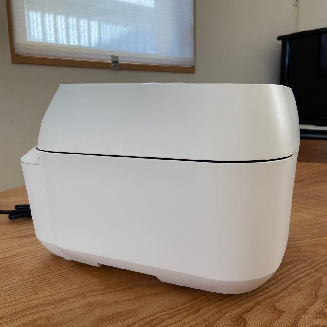 もも東芝 2025年モデル炊飯器 5.5合炊き RC-10HGX(W)