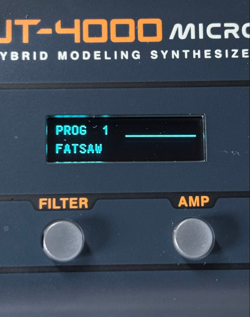 Behringer JT-4000 microシンセサイザーで曲作り‼️