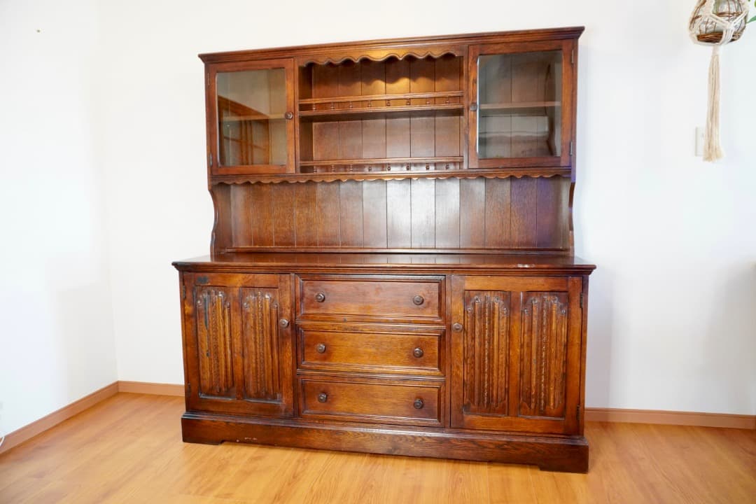 ド*ん様 イギリス アンティーク カップボード 1940年代