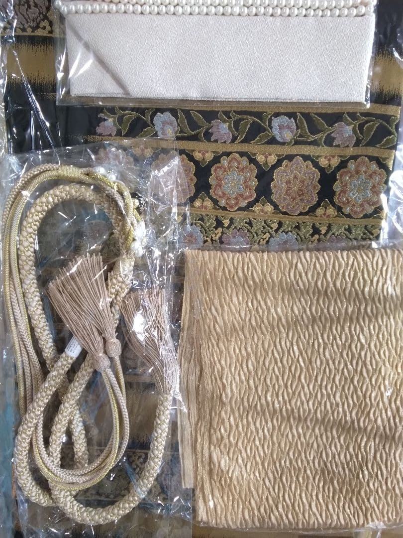 振袖フルセット、正絹振袖、成人式、重ね衿、帯揚げ、帯締め、西陣袋帯、襦袢