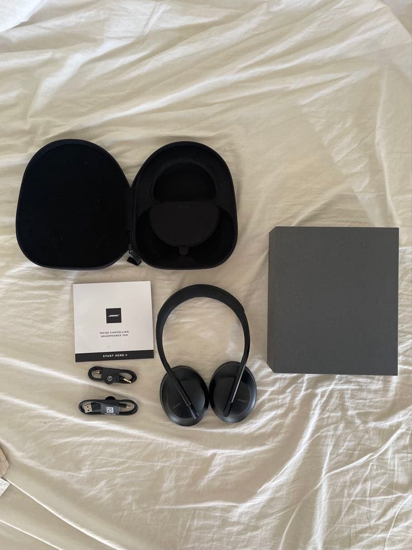 BOSEワイヤレスヘッドホン ブラック