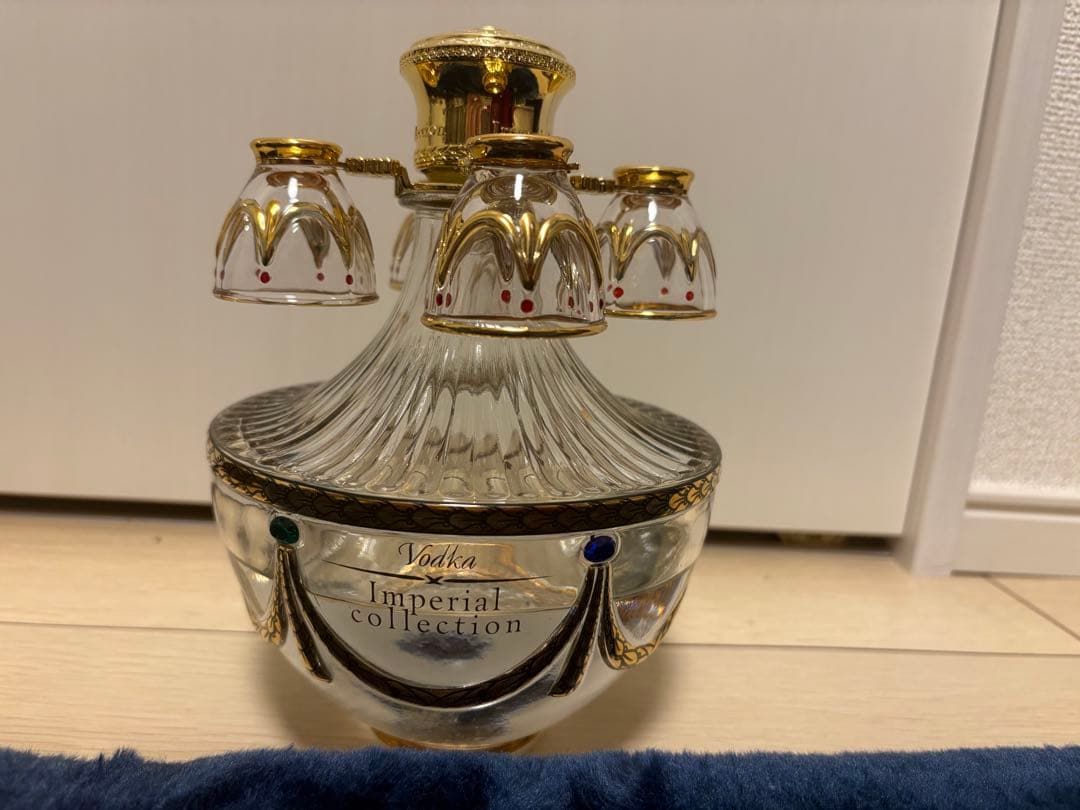 インペリアル コレクション ウォッカ エメラルド