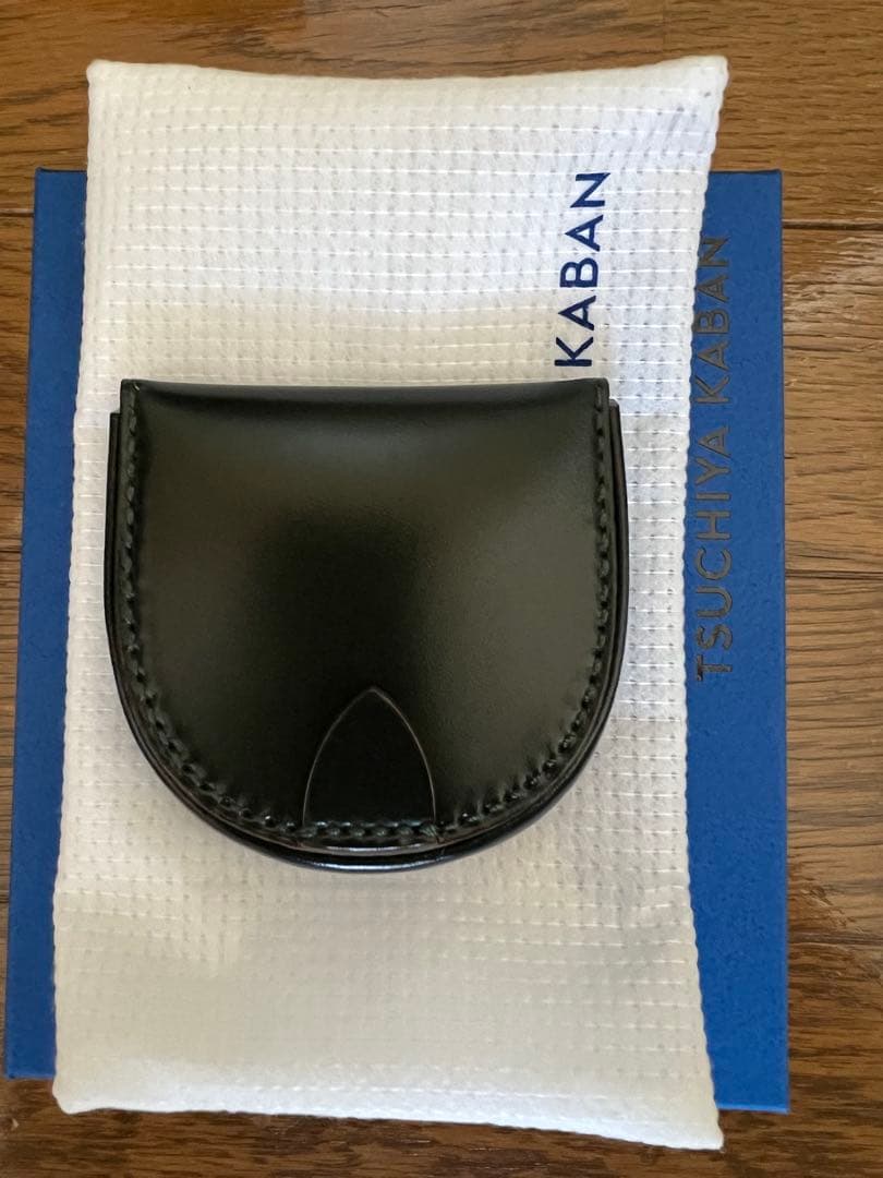土屋鞄　コードバン 馬蹄型小銭入れ　グリーン