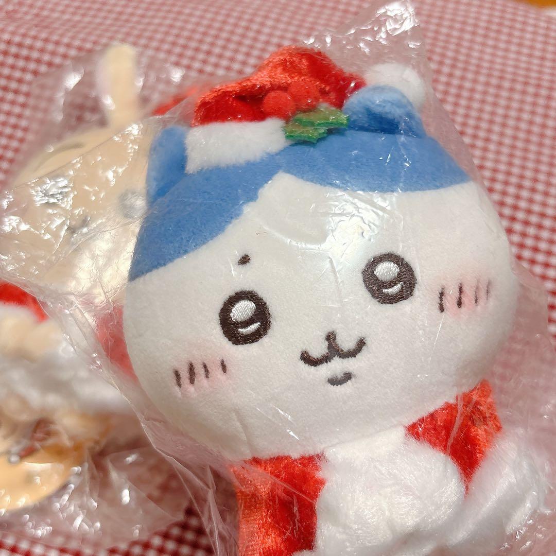 【お顔厳選.新品.未開封】♡サンタさんだ！持ちますマスコット　うさぎ　ハチワレ♡