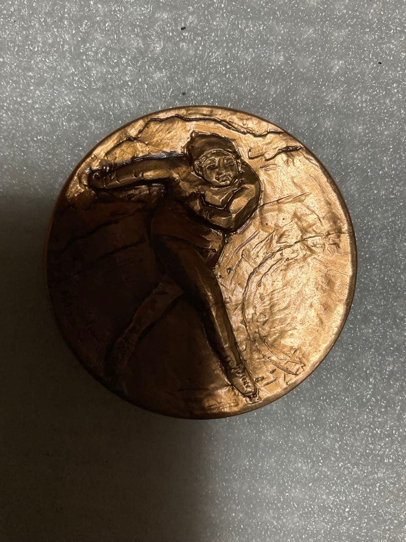 1972年／第11回札幌冬季オリンピック記念メダル。スケート。